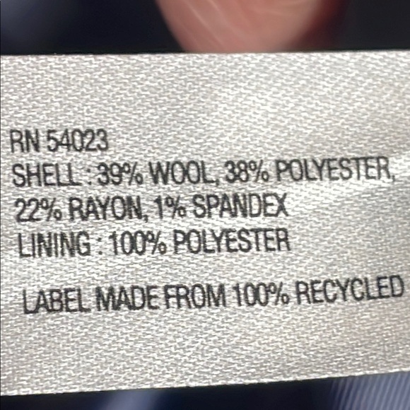 GAP Wool Blend Navy Uniform Academy Blazer with Polka Dot Lining - Picture 11 of 12